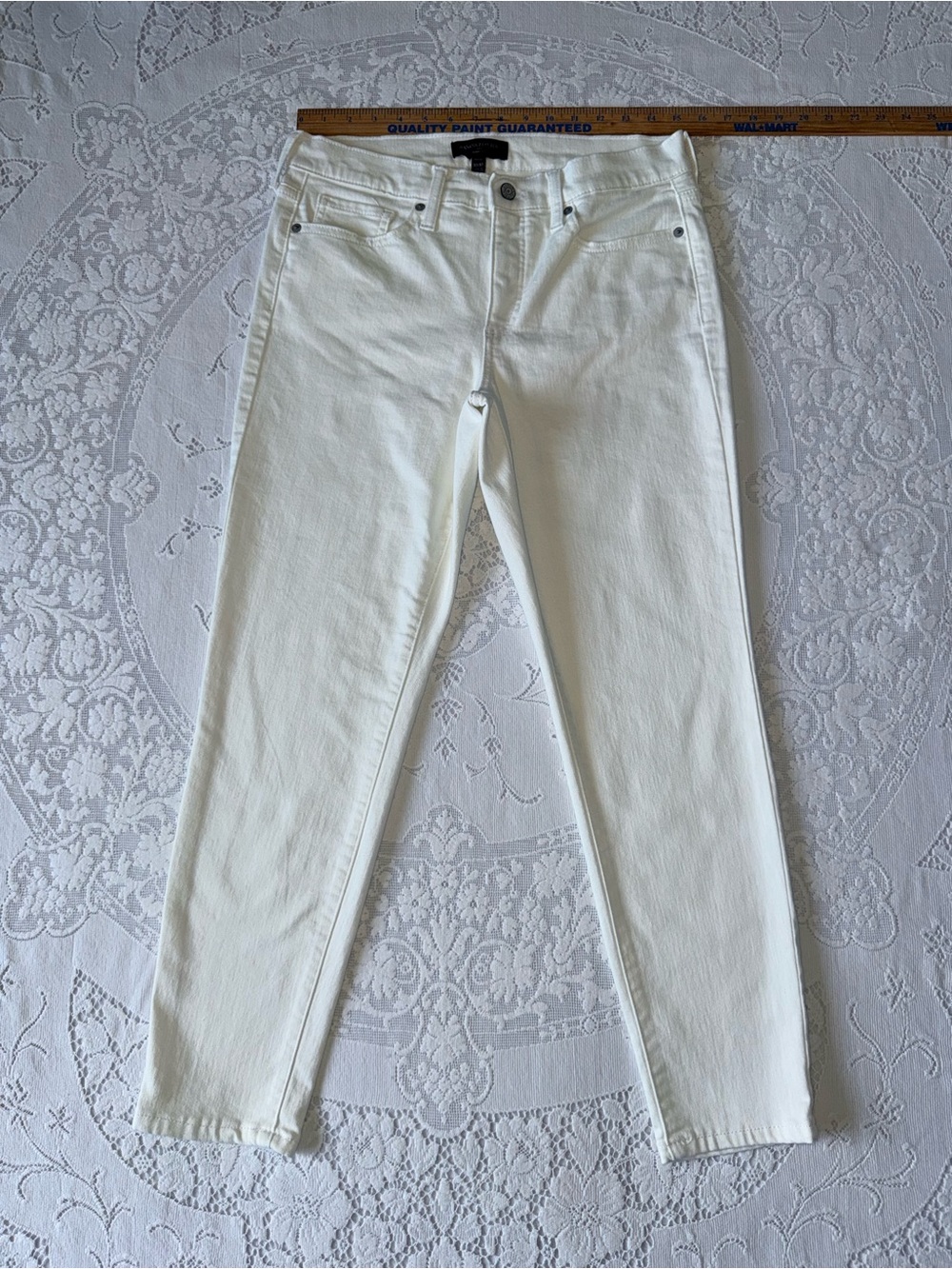 Banana Republic Mr Skinny Fit White Denim‎ Jeans Women’s Petite 30/10